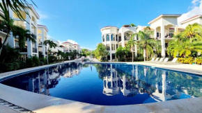Garden Floor Condo with amazing pool at Paseo del Sol